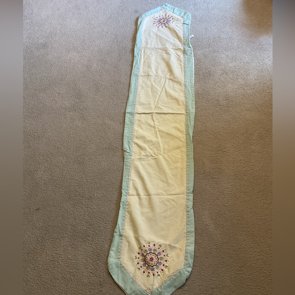 Table Runner